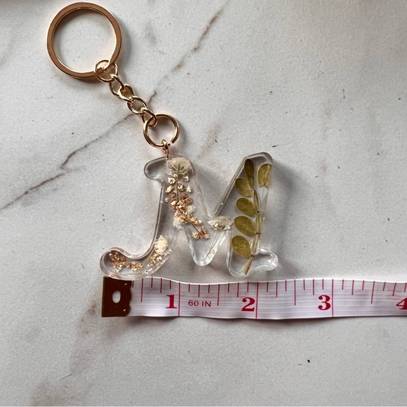 Handmade Initial Keychain | Letter M - Picture 4 of 4